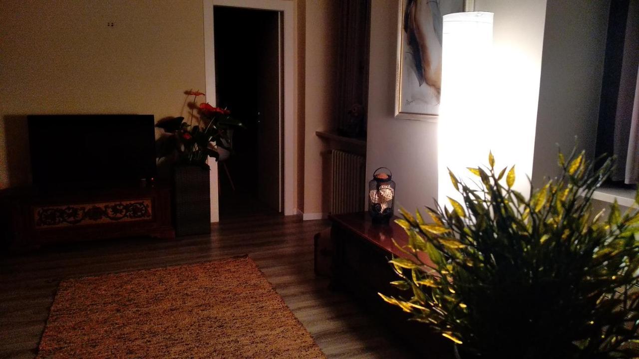 Marconi Rooms Loggia Delle Erbe Верона Экстерьер фото